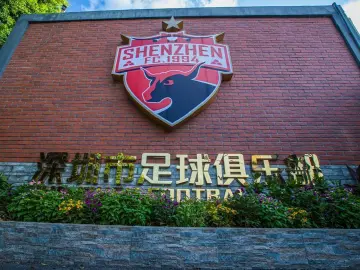 聚光灯｜深足爱恨消亡史