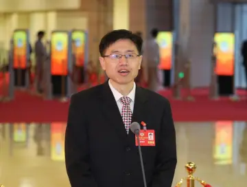 委员通道｜省政协委员贾鹏程：卫星直连手机通信功能揭开神秘面纱，让通信无处不能、时刻在线