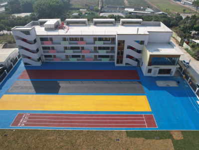 汕头市隆都镇有了首家公立幼儿园，由深圳万科集团捐资援建
