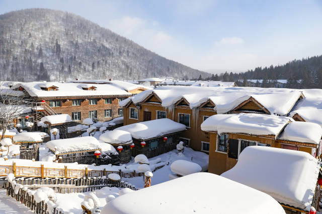 冰雪游三问：有多火？为何火？继续火？