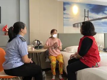 住深省政协委员蒋宇扬：为独居老人建立社区快速响应机制