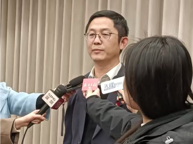 市政协委员梁燕明：加强职工住房保障与新就业形态劳动者权益保障