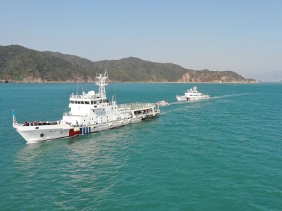 深惠海事海洋部门组织开展2024年首次“商渔共治”联合执法行动