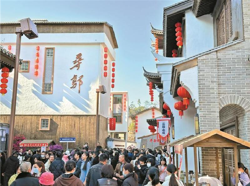 一秒回到“红色岁月”！“寻乌调查·1930”红色文旅街区开街