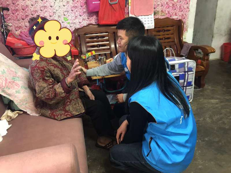 南澳社工站（点）开展暖心慰问行动，保障群众温暖过冬