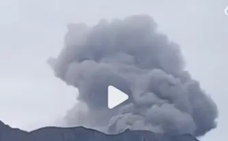 突发！日本一火山喷发，烟雾达1200米！