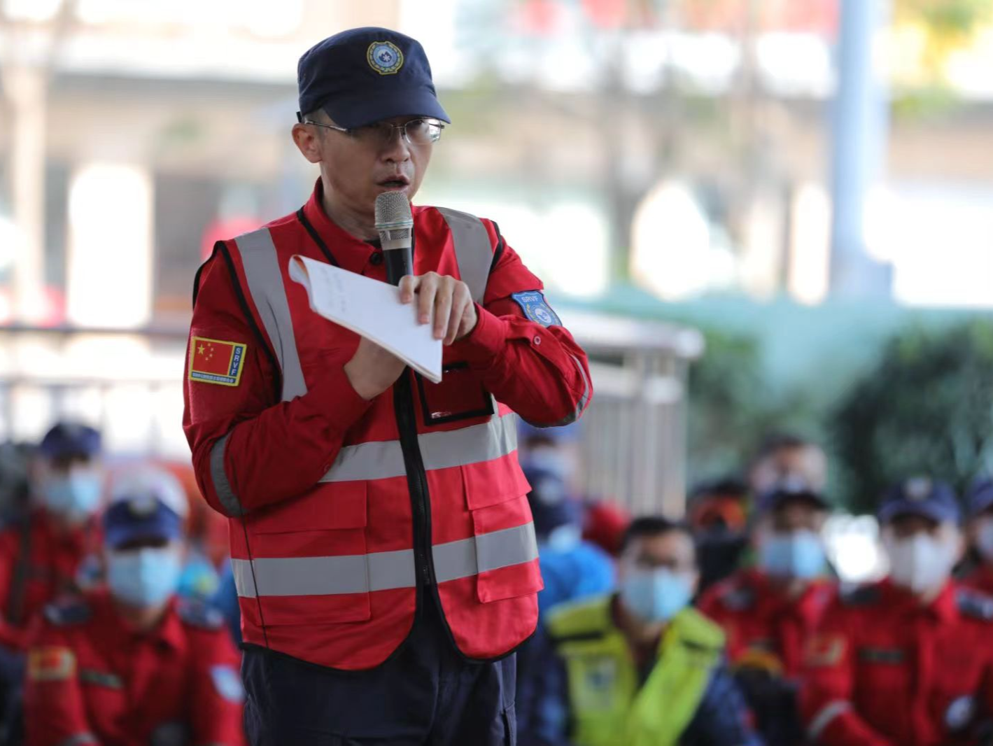 深圳公益救援队队长石欣：  挽救生命就是一件有意义的事情