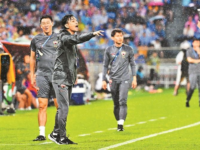 深足官宣退出职业联赛，球迷、名宿等纷纷遗憾不舍