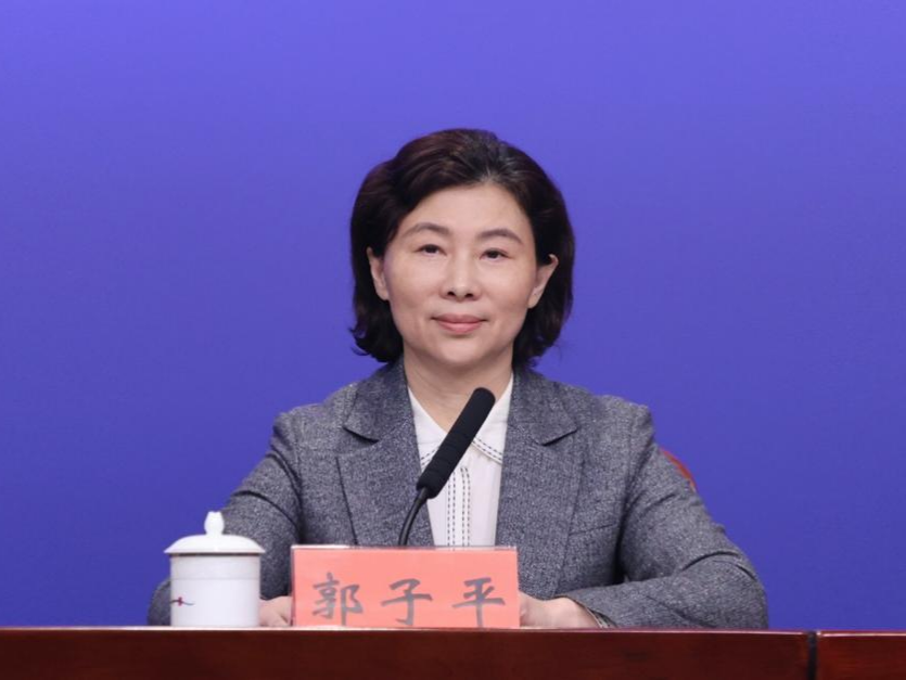 市发展改革委：“楼上楼下”综合体入驻企业总估值近300亿元