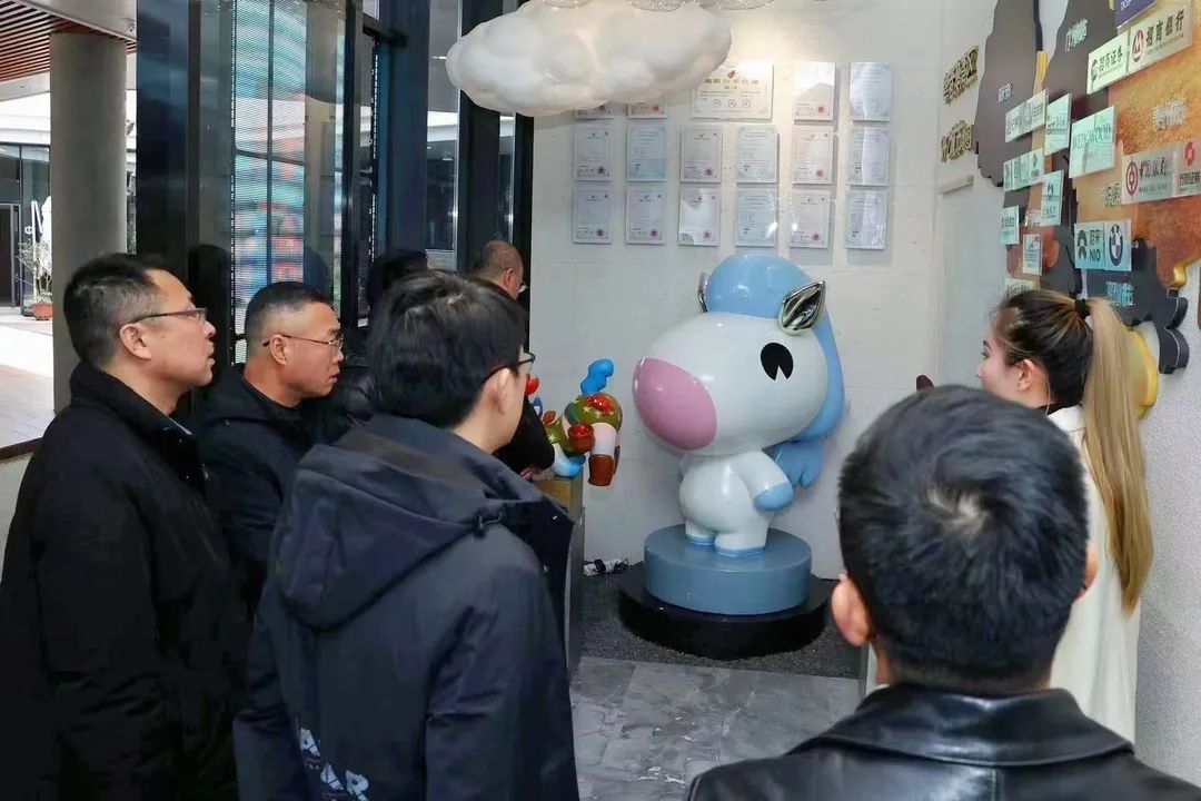 长治市领导到访深圳凯乐集团