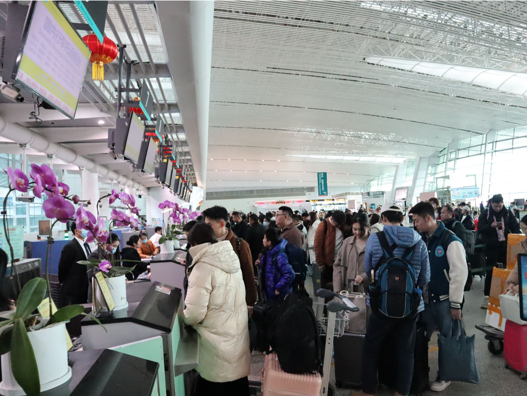揭阳潮汕机场拉开春运序幕， 预计将运送旅客96万人次
