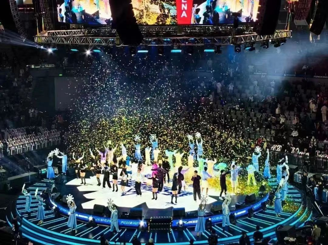 新疆·大湾区会客厅 | “热雪踏歌夜”群星闪耀，新疆冬季最大文艺晚会火热开演
