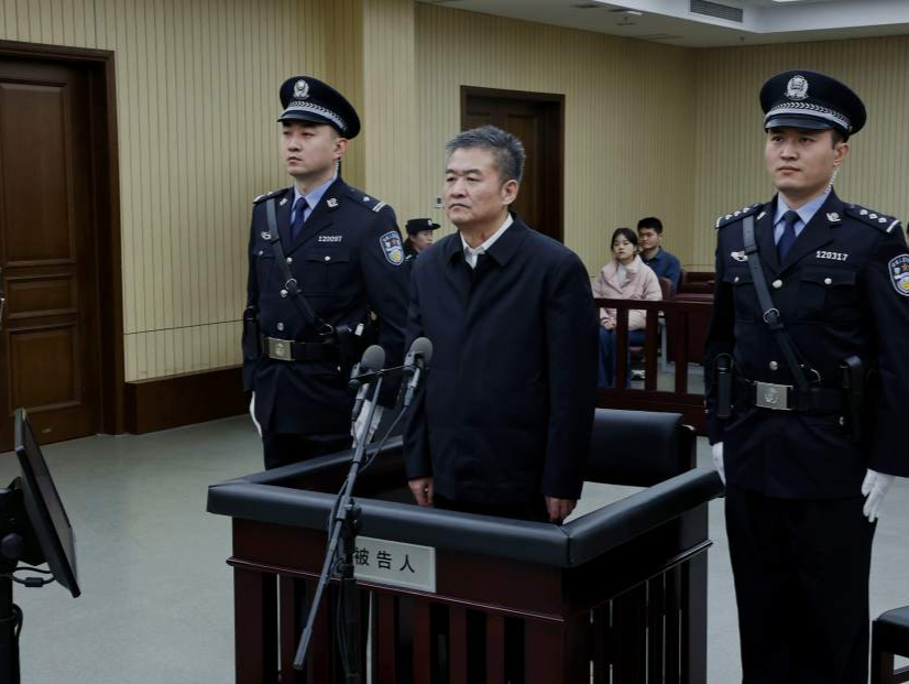 受贿8823万余元，李杰翔一审被判处无期徒刑 