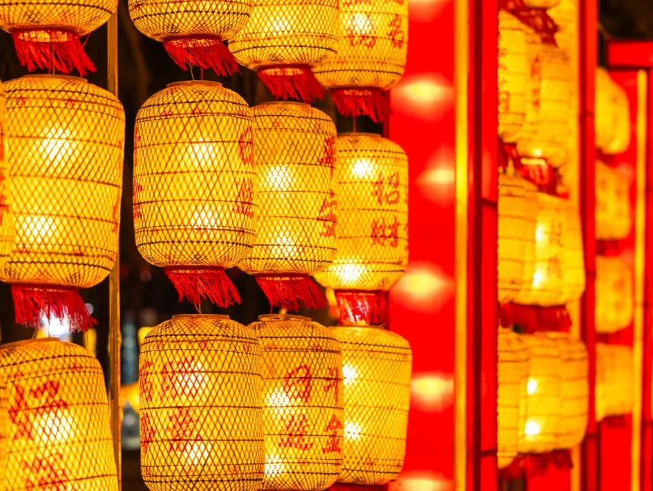 老规矩，评论留言抢欢乐海岸湾区超级灯会门票！