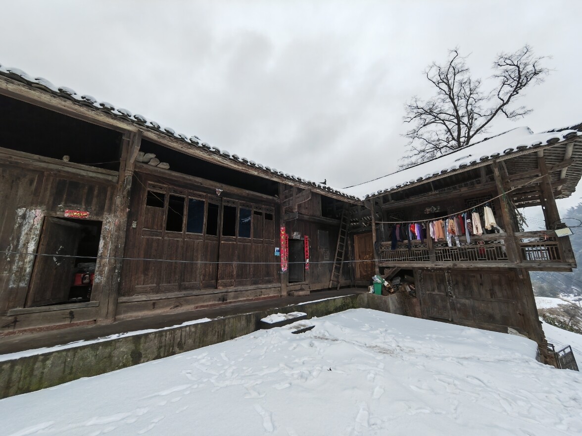 记者回乡过大年丨湘西年味 主打一个“自家产”