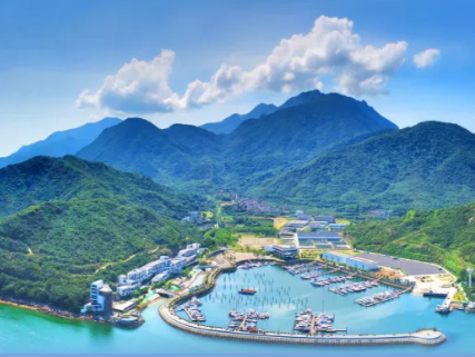 逐绿前行 不负青山