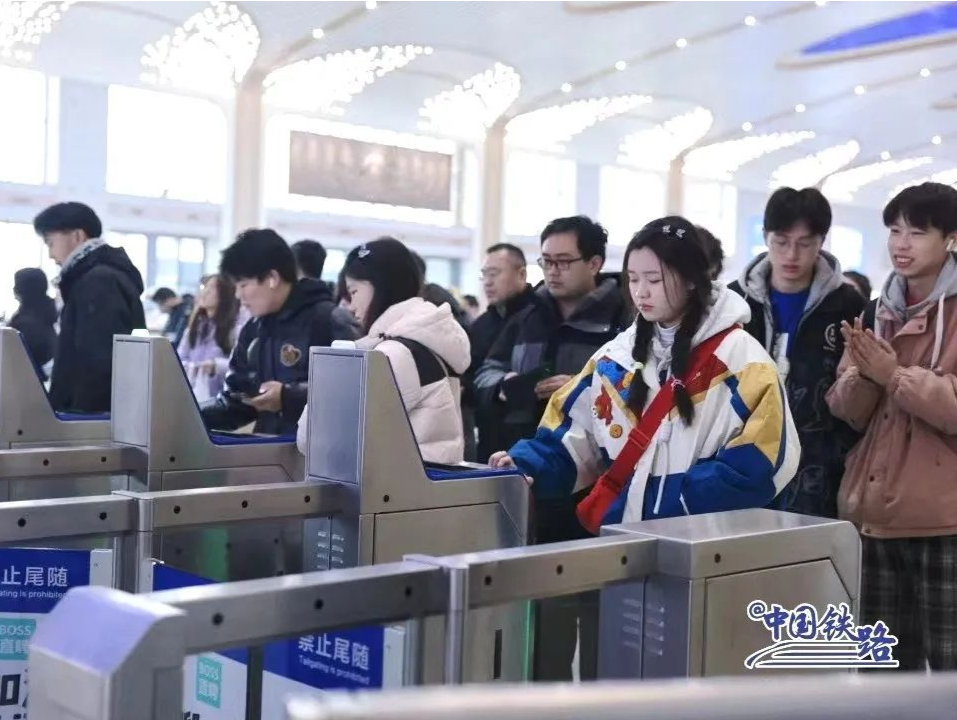 开学啦！铁路部门计划开行学生专列253列