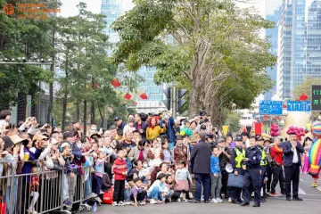 财神爷来啦！深圳福田“龙宝福狮庆新春大巡游”引爆热潮，40万人次共度别样中国年