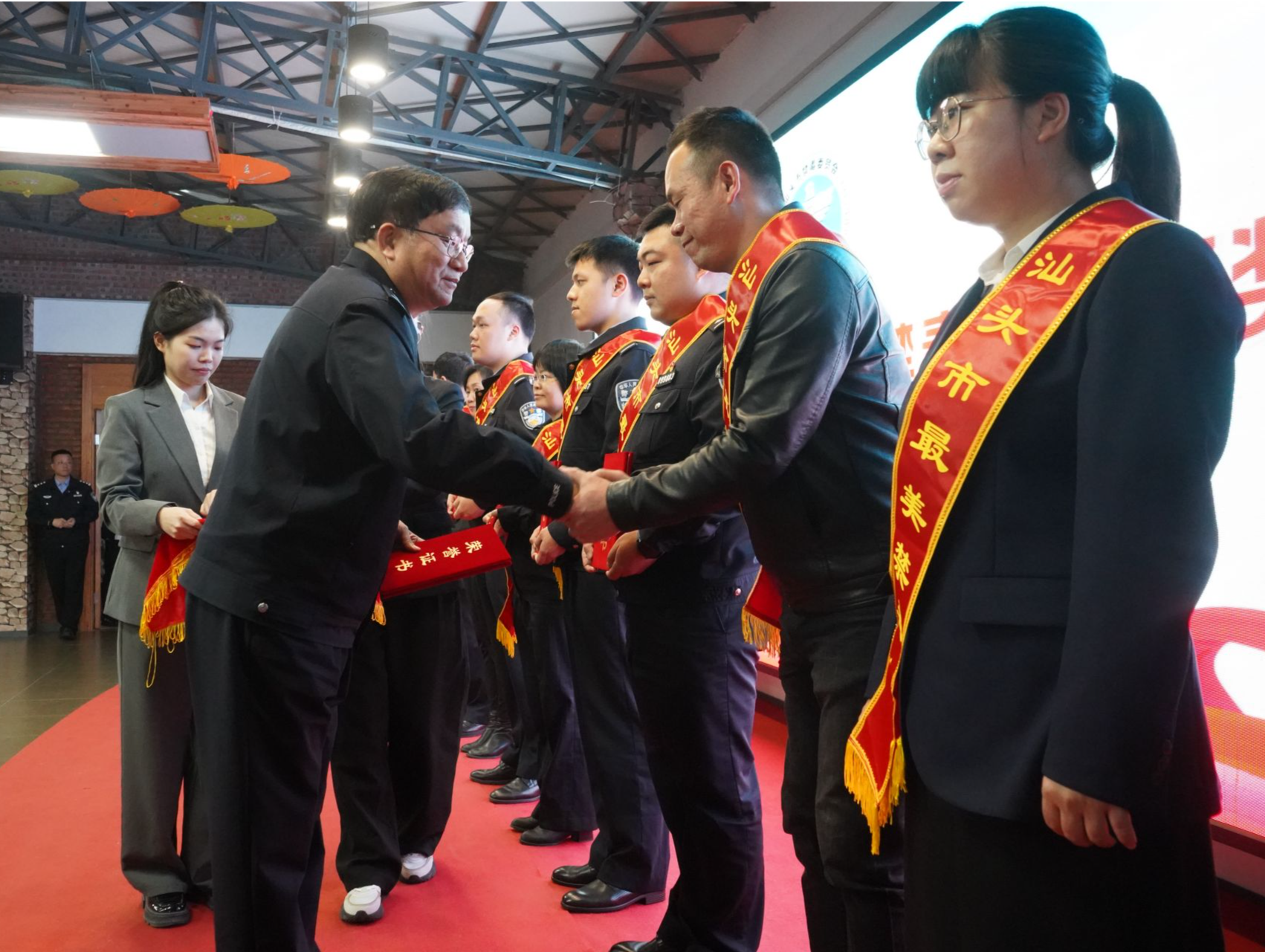 人人参与、禁绝毒品！汕头市举办禁毒宣传进乡镇活动