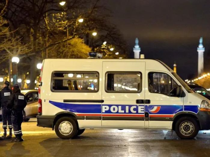 巴黎一火车站发生袭击事件，数人受伤