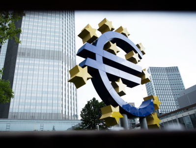 欧盟将欧元区2024年经济增长预期下调至0.8%