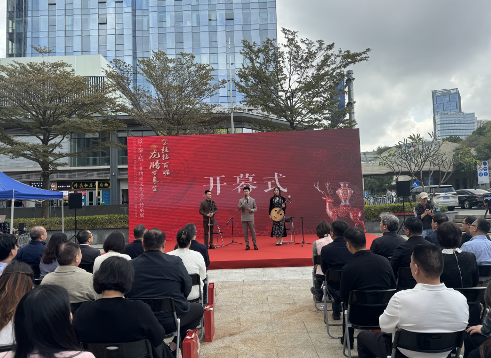新春感受高品质文化体验！“金丝拈百媚 龙腾万象生”景泰蓝非物质文化遗产传承展开幕