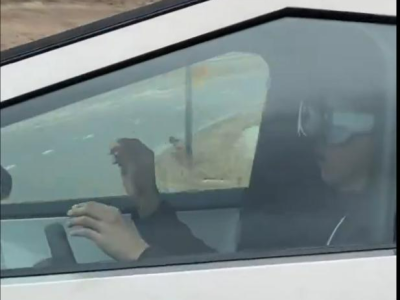 美国一司机头戴Vision Pro设备开车，双手脱离方向盘，苹果公司发布提醒→