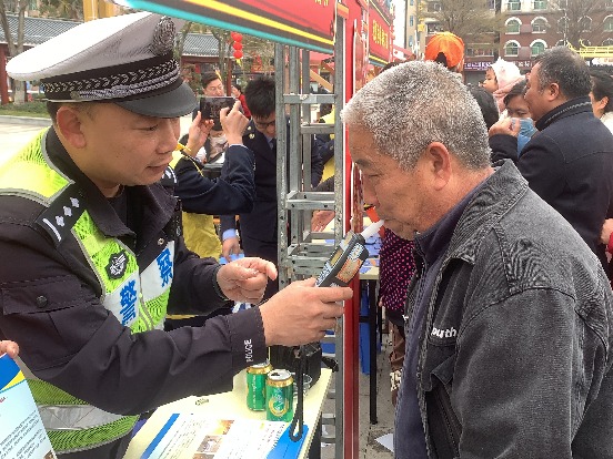 交警发布|“一老一小”精准宣传，让交通安全“声”入人心