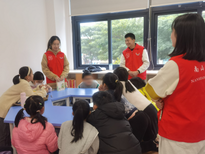 这个寒假，深圳曙光社区发动社工志愿者公益“带娃”！