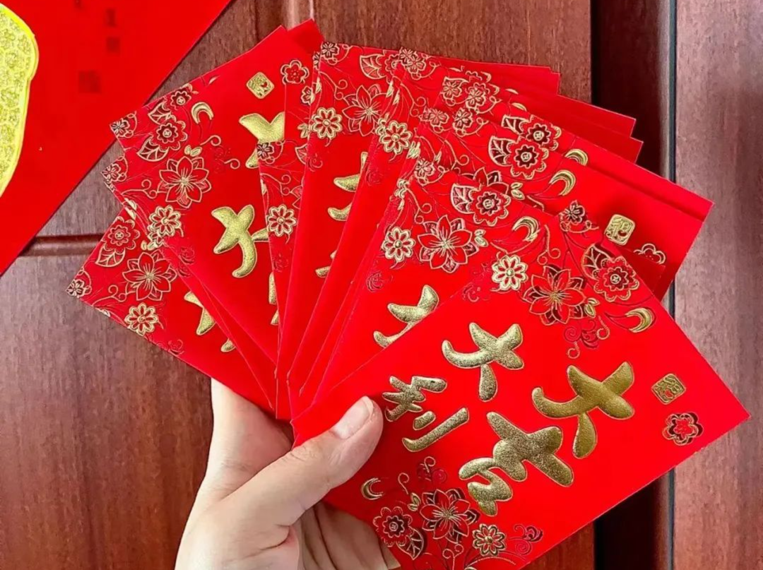  大年初二，其乐“龙龙”！