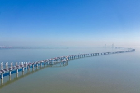 市政协委员热议深中一体化：抢抓机遇乘势而上，谱写发展新篇章