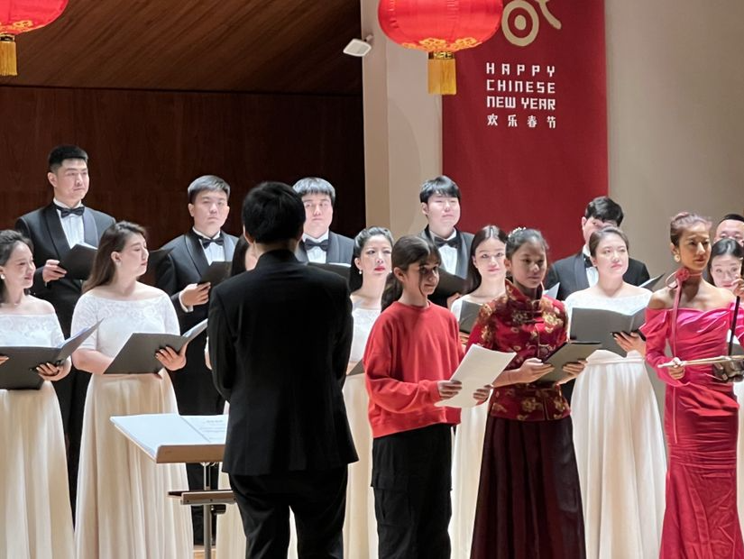 “文艺深军”唱响龙年新春！深圳艺术代表团在西班牙访演大获好评