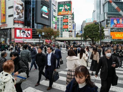 日本2023年出生人口创新低，首相顾问发出警告