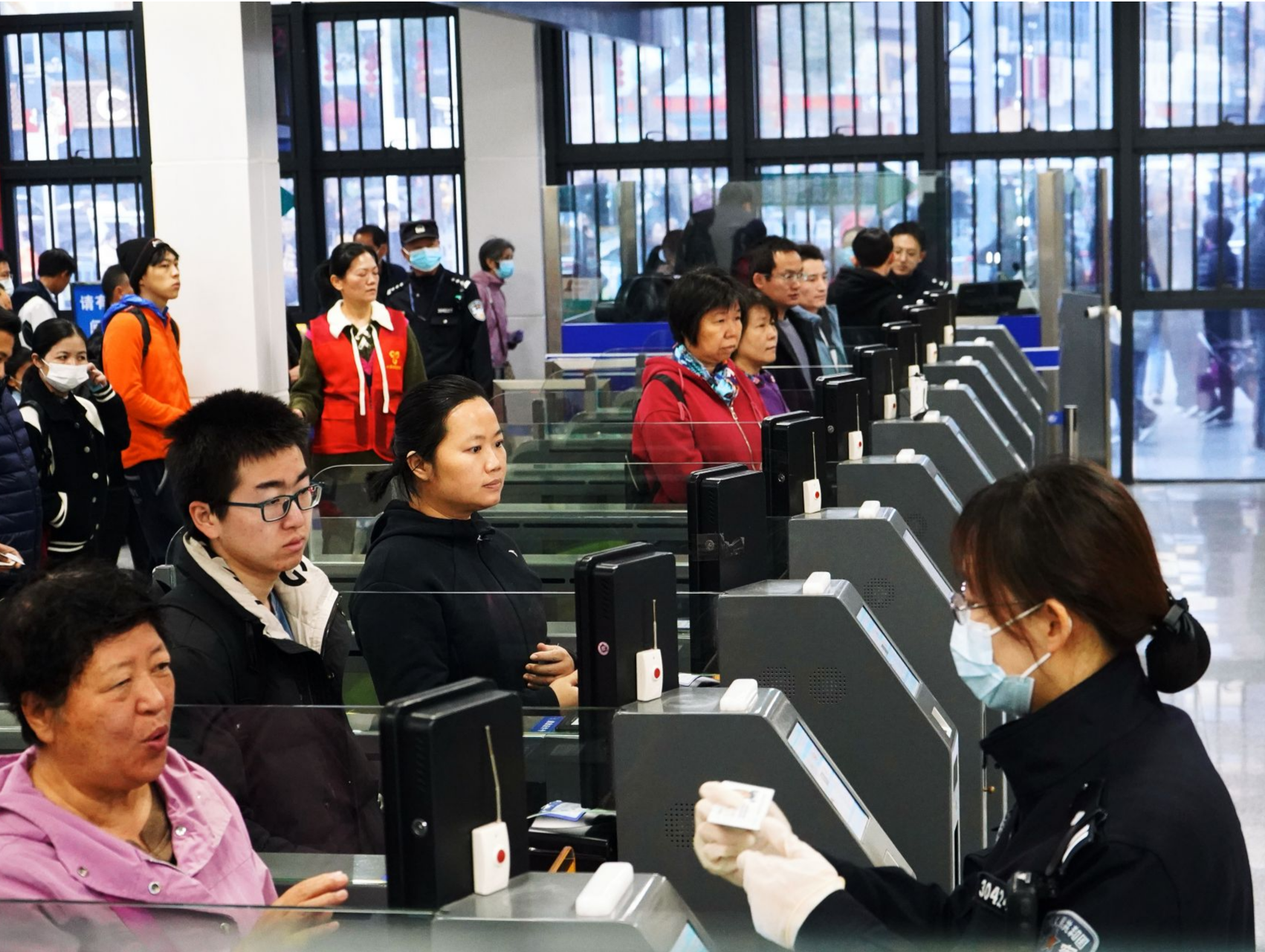 5年来新高！中英街延关后单日客流量超5万人次
