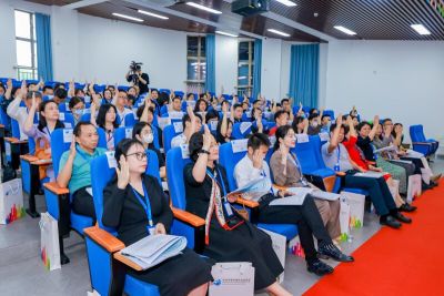 深圳市教育国际交流协会第七届会员（代表）大会暨换届选举大会顺利召开