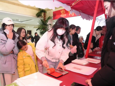“韩美林艺术体验市集”，为冰城带去别样的浪漫