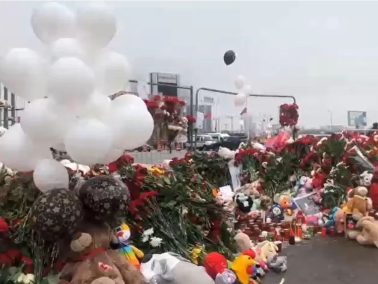 俄外交部发言人：极端组织主要袭击美国的敌人这是奇怪巧合