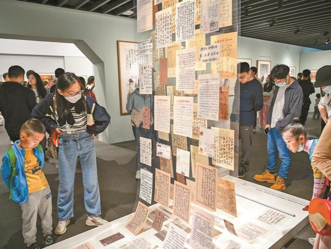 阳春三月，除了踏青，还可以看展