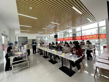 为军属送关怀！宝安区石岩街道开展“巧手做烘焙 巾帼展风采”活动
