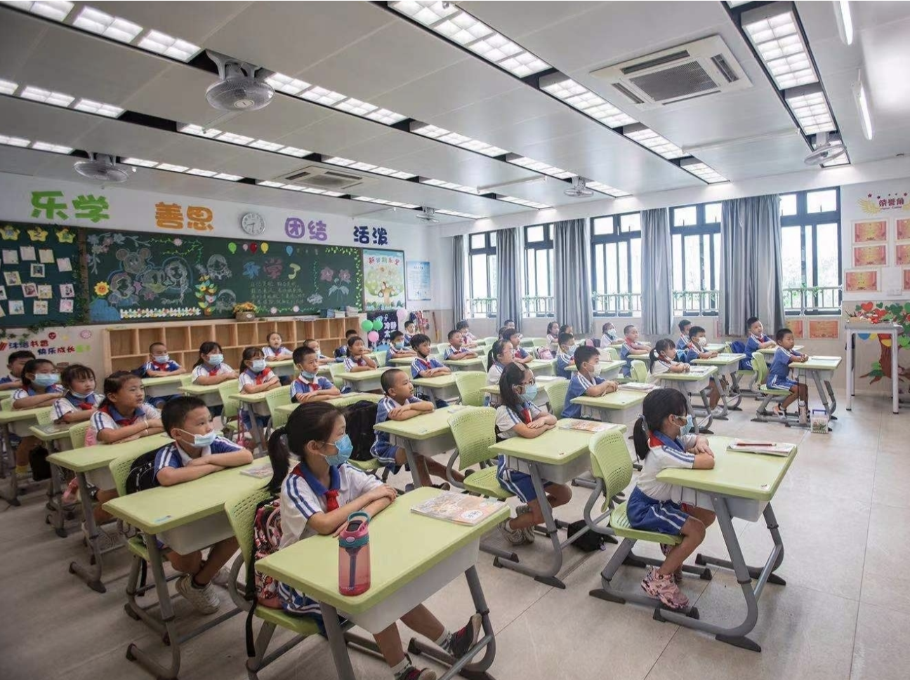 深圳印发《非深户籍人员子女接受义务教育管理办法》，学位申请与计划生育情况全面脱钩