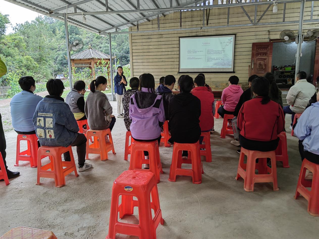 深圳民爱服务中心组织开展农疗实践活动