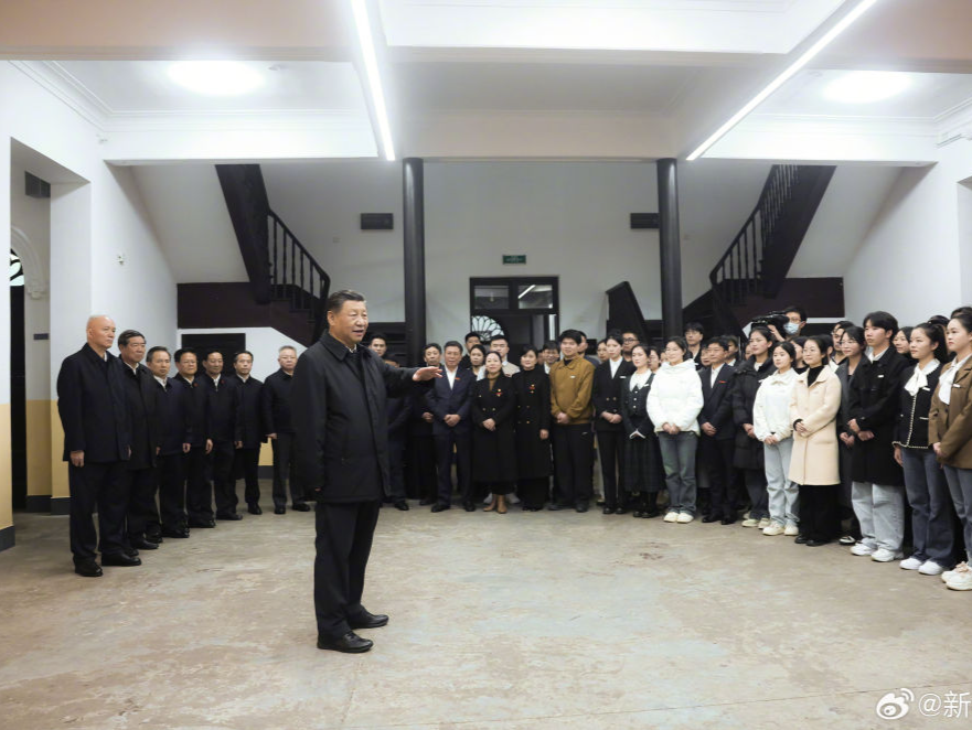 习近平考察湖南第一师范学院：学校的办学宗旨要引导学生立志报国