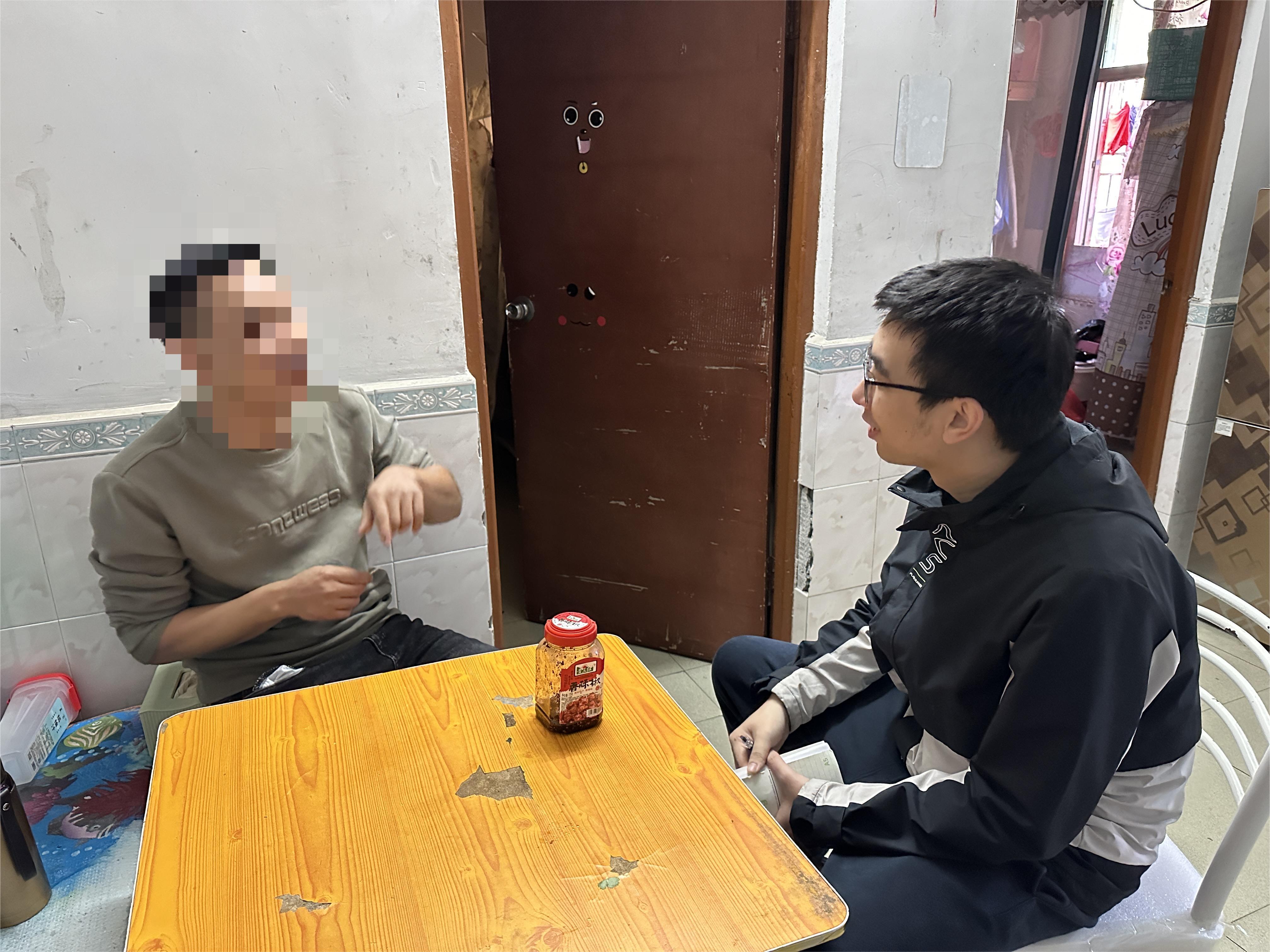 石井街道禁毒帮扶送真情