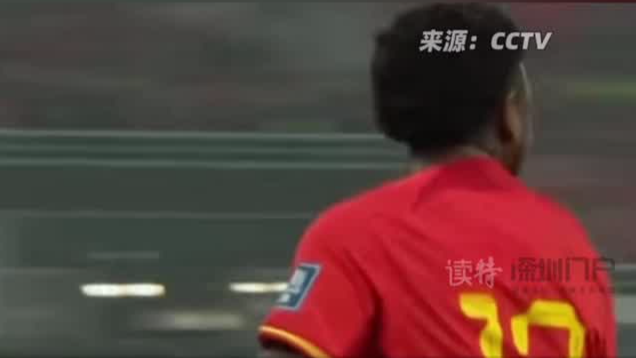 赢球了！中国男足4-1大胜新加坡