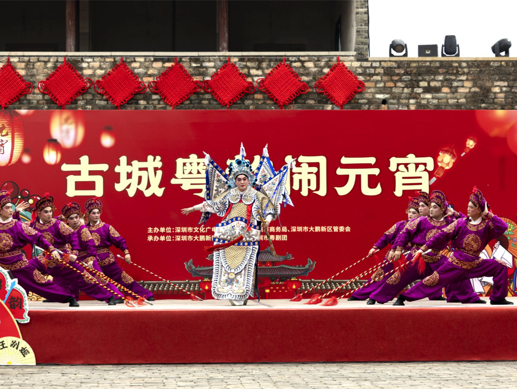深圳的公共文化服务以新的服务时空与市民文化生活“对表”