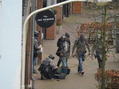 持续关注｜荷兰埃德市发生劫持人质事件 警方称全部人质已被释放