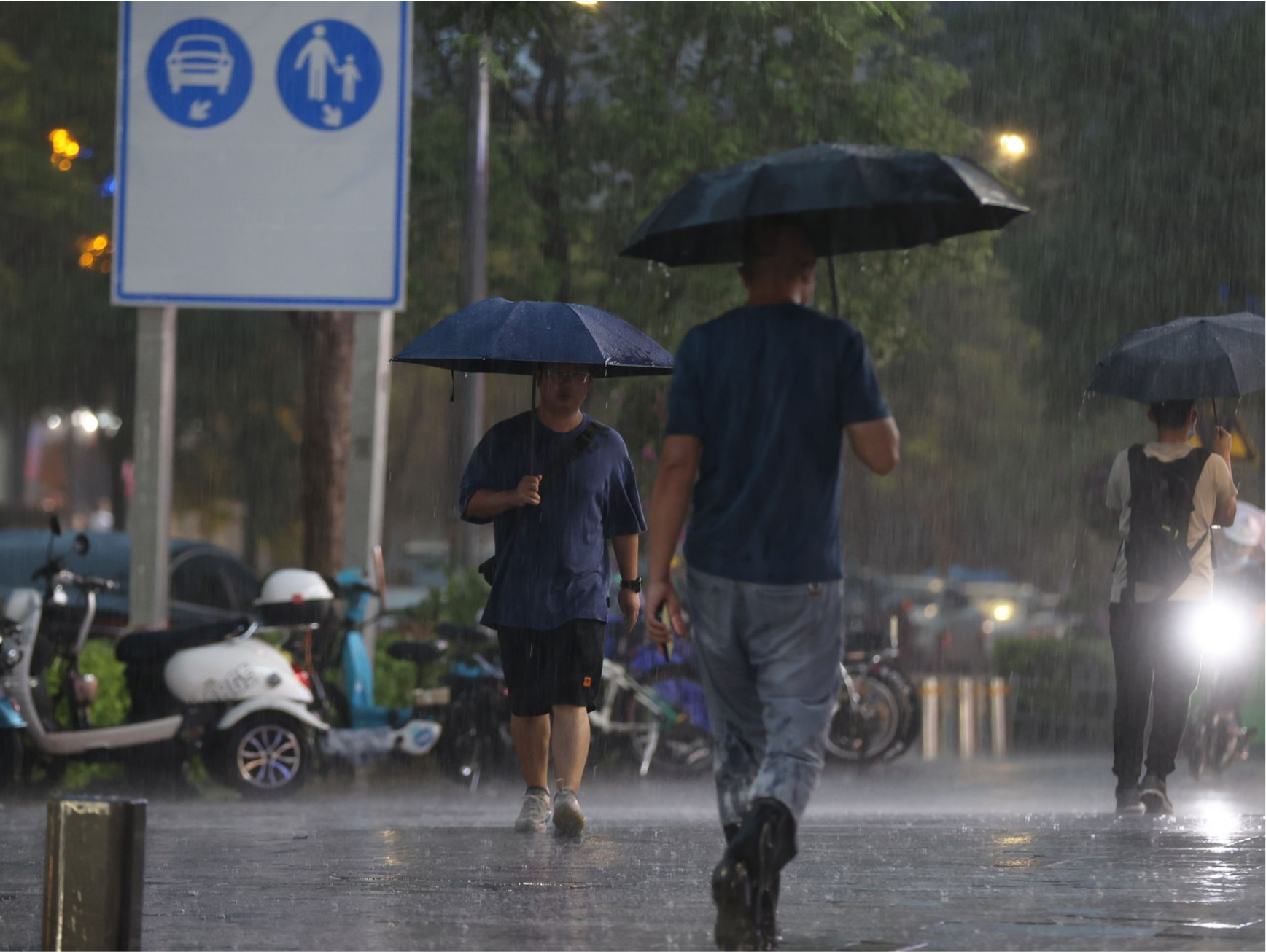 深圳即将进入强对流天气多发季！气象部门提醒：应加强防范