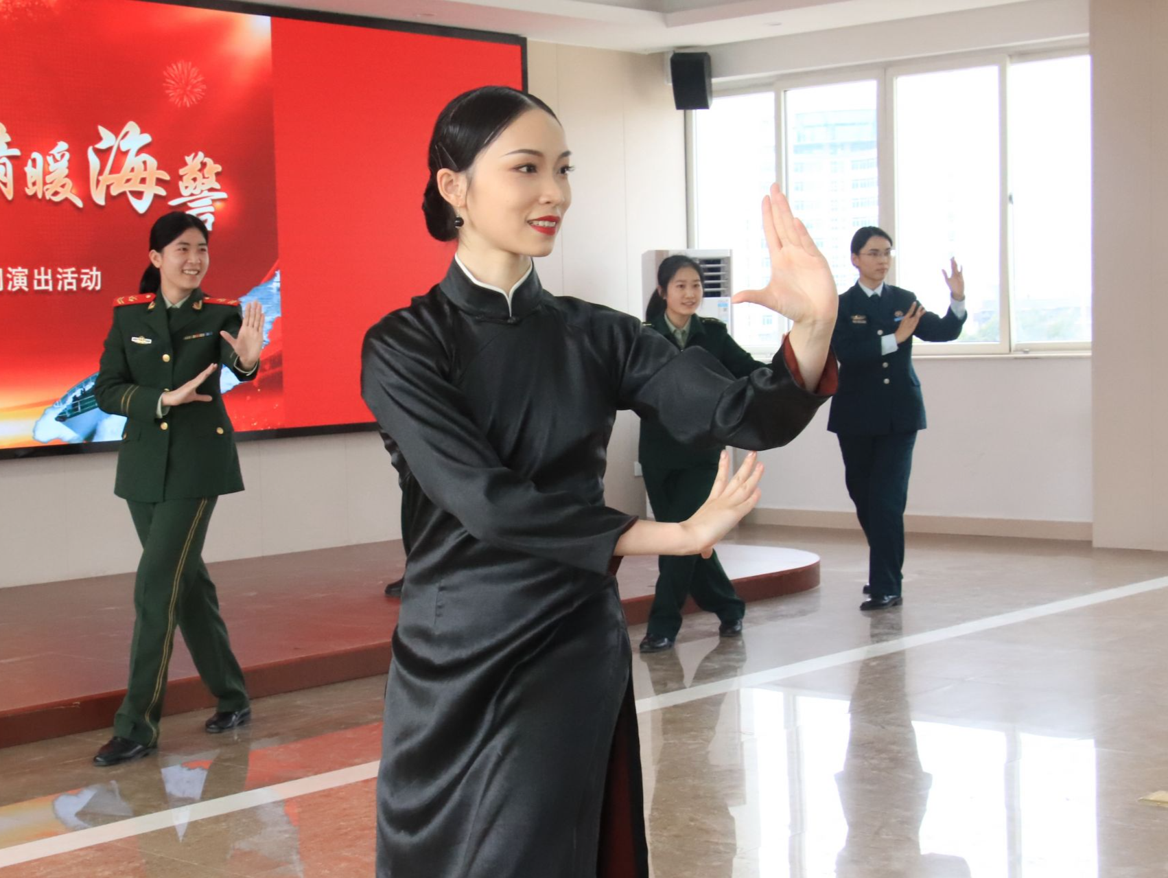 “咏春”来了！舞剧“咏春”团队走进深圳海警局