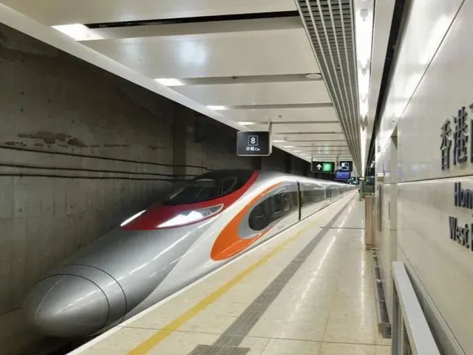 广深港加开跨境高铁便利深港出行 多样化产品提升旅客出行体验