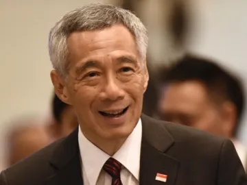 李显龙缘何辞职？新加坡总理交棒意味什么？